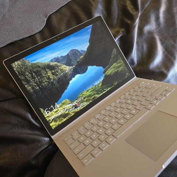 Microsoft Surface Book SX3-0001 Convertible Tablet / Laptop (AS IS, for parts) - Picture 1 of 13